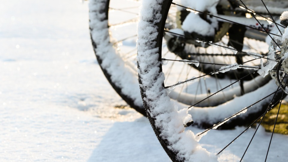 Dviračio priežiūra žiemą – ką reikia žinoti?