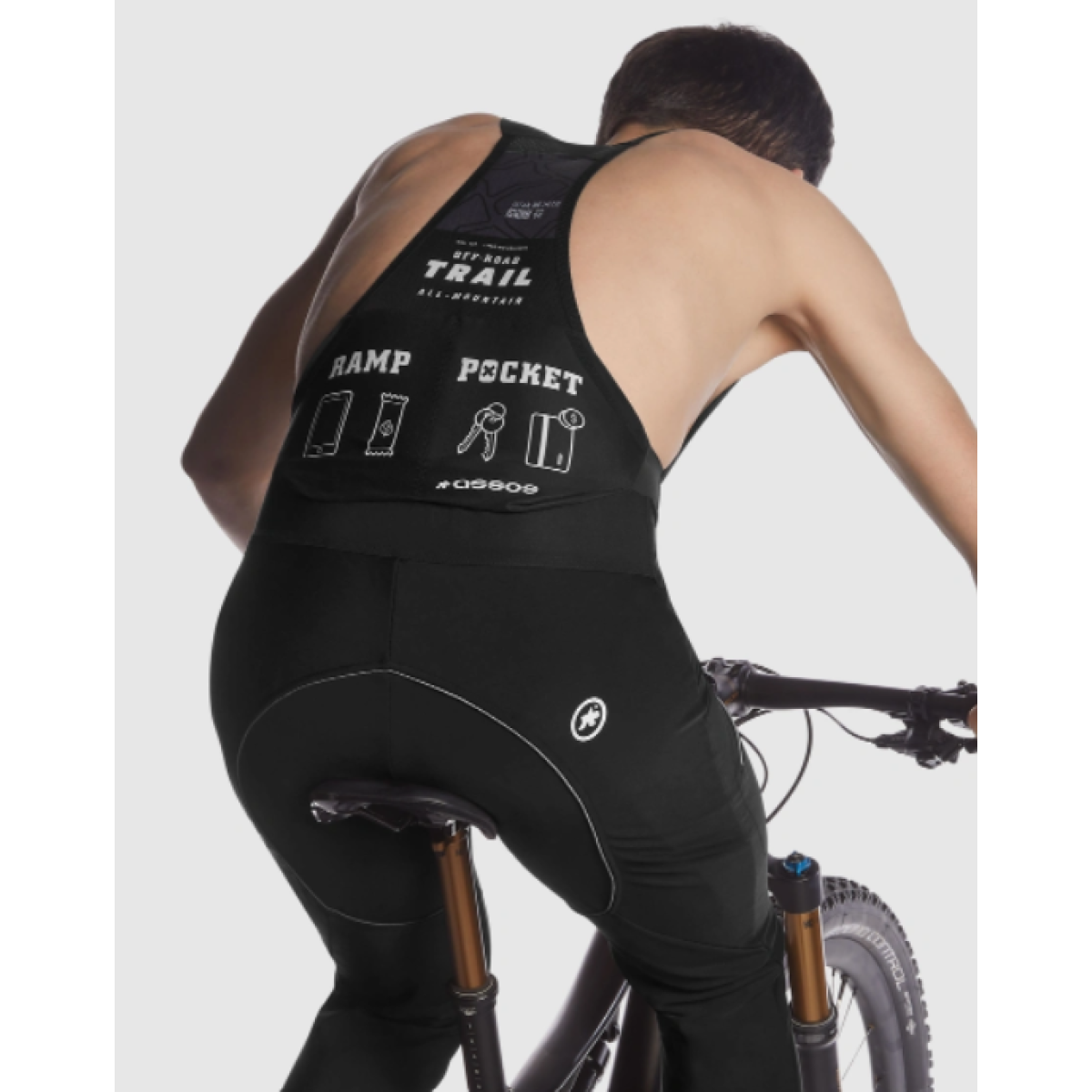 Assos Trail Winter Cargo Pants 