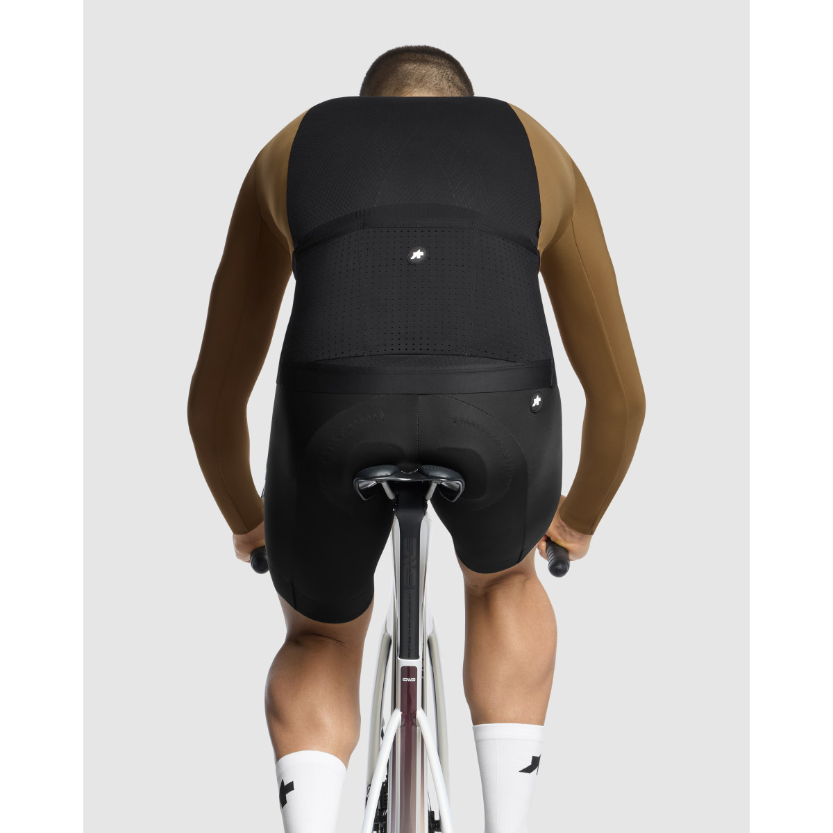 Assos EQUIPE R Spring Fall S11 LS vyriški marškinėliai | Jupiter Gold