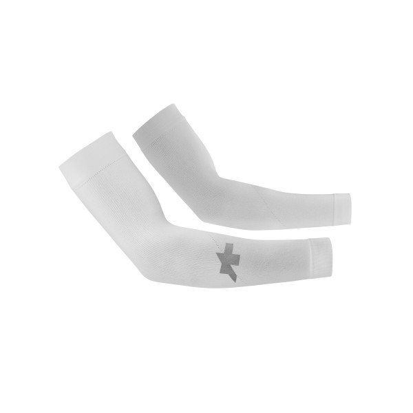 Assos Summer UV Protector P1 rankovės | White Series Assos Summer UV Protector P1 rankovės | White Series