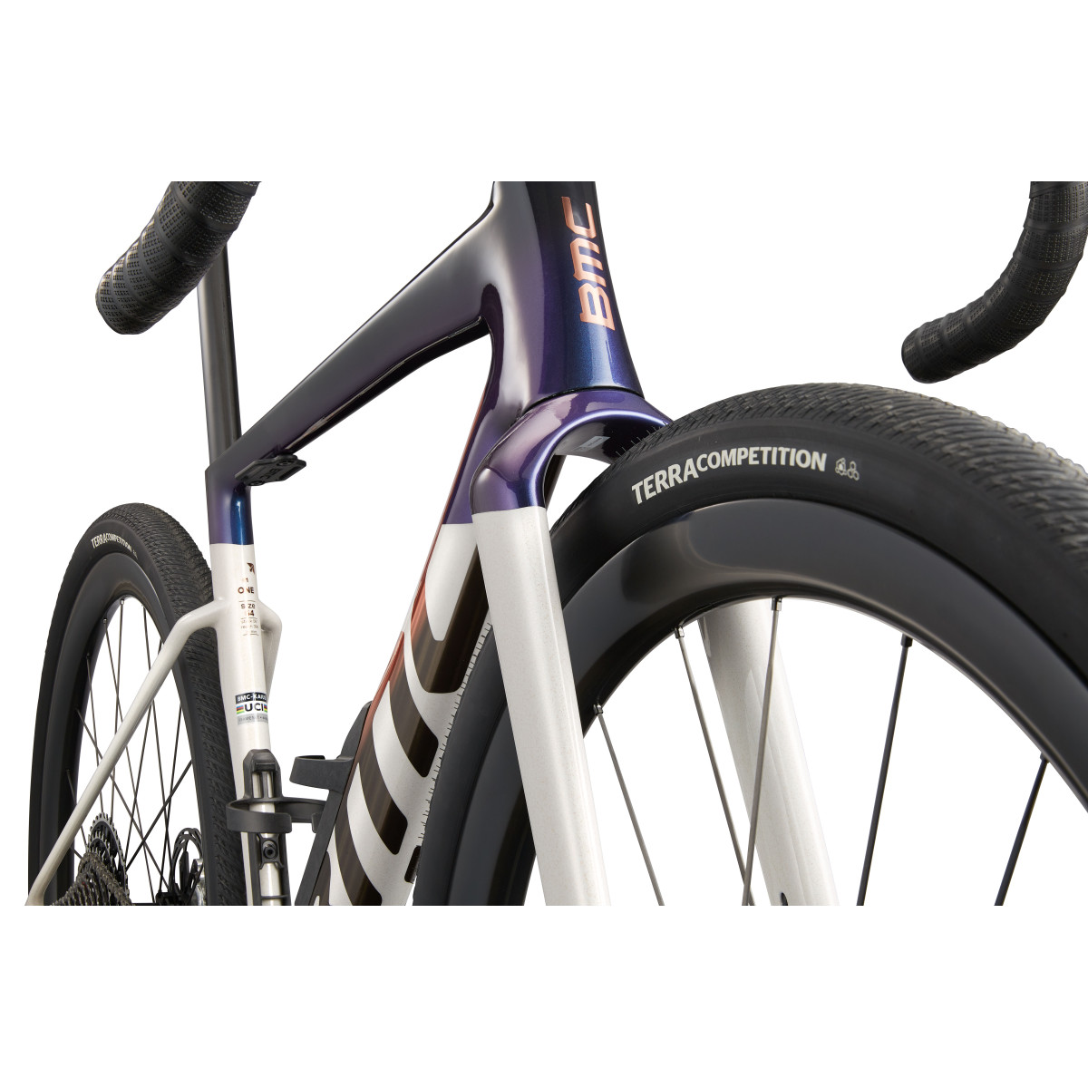 BMC Kaius 01 One Gravel Bike | Copper White - Thunder Blue