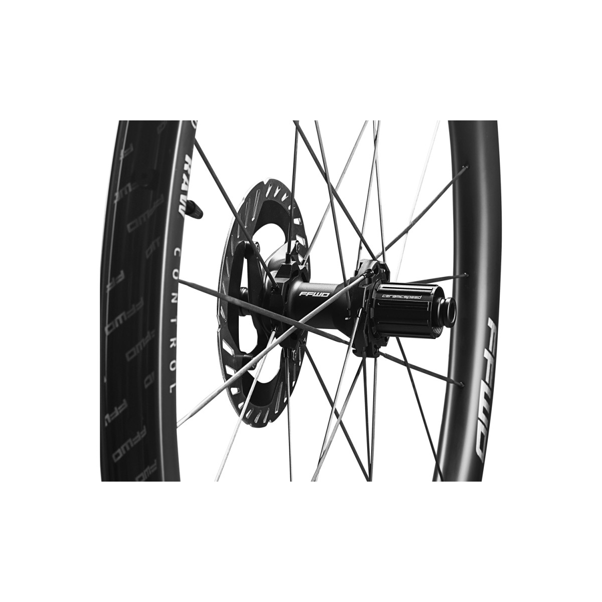 Fast Forward RAW Control Carbon Wheels | Black