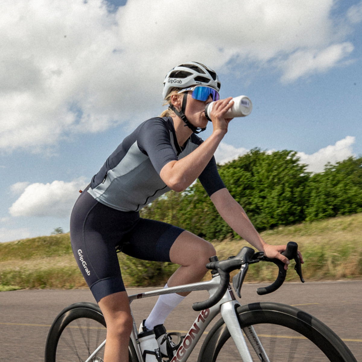 GripGrab R.A.Y. Bottle | 600 ml | Transparent