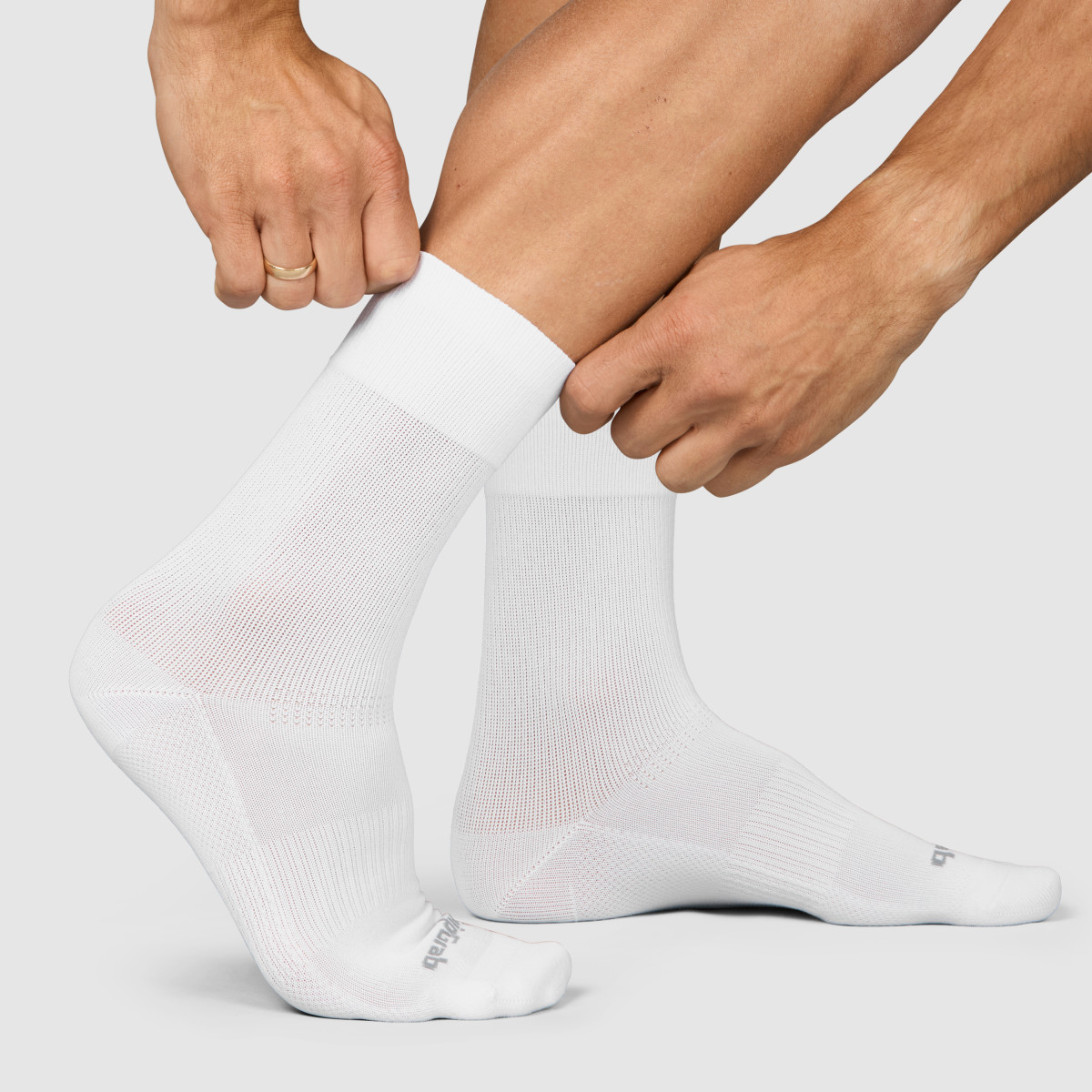 GripGrab EXPLR Regular Cut Socks | White