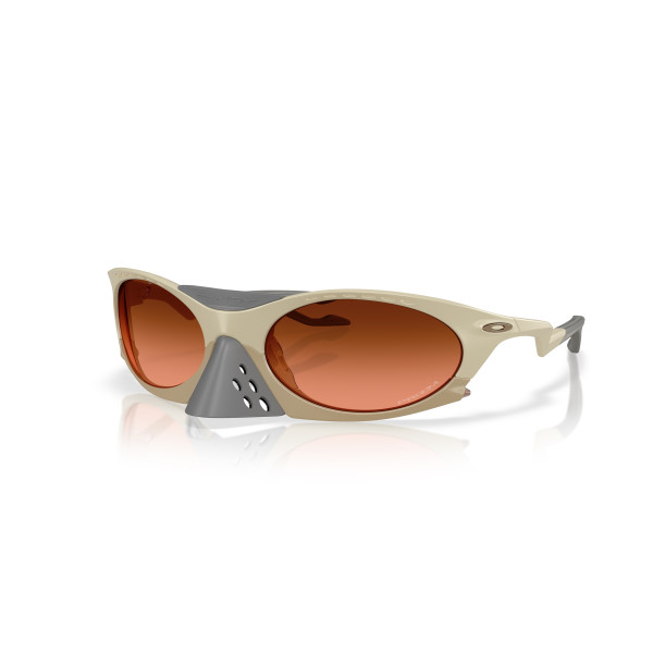 Oakley Plantaris Sunglasses | Matte Sand - Prizm Bronze Gradient