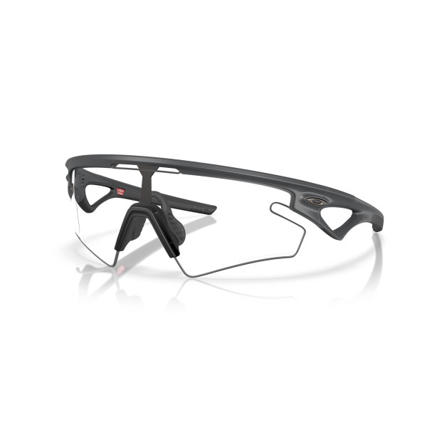 Oakley Sphaera™ Slash akiniai | Carbon - Clear to Black Iridium Photochromic Oakley Sphaera™ Slash akiniai | Carbon - Clear to Black Iridium Photochromic