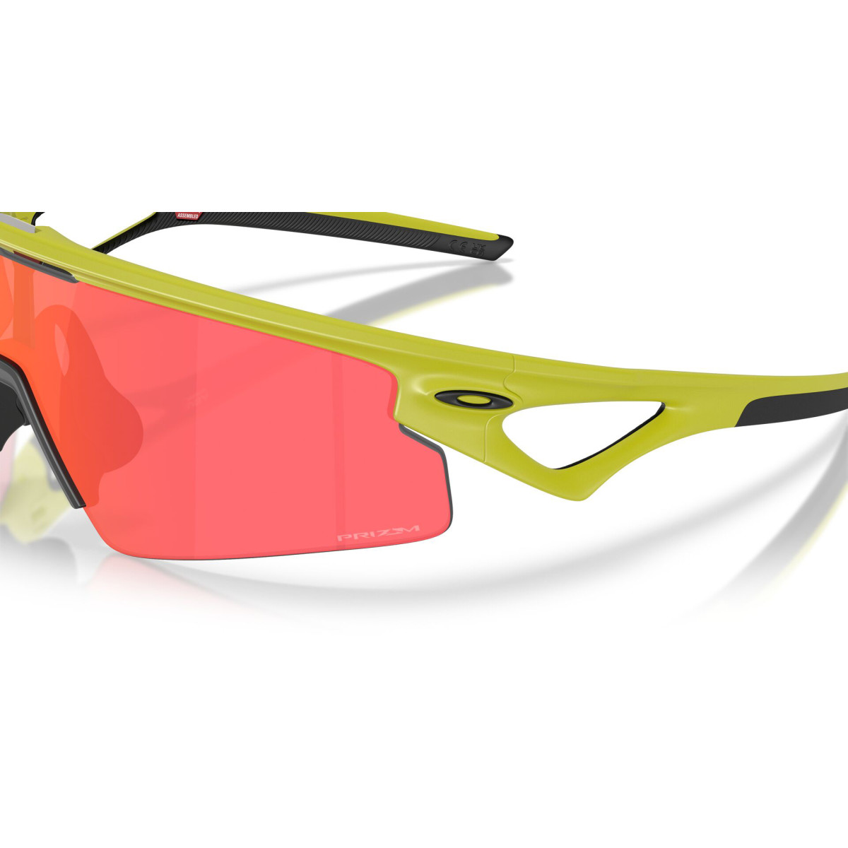 Oakley Sphaera™ Strike Sunglasses | Matte Cactus - Prizm Trail Torch