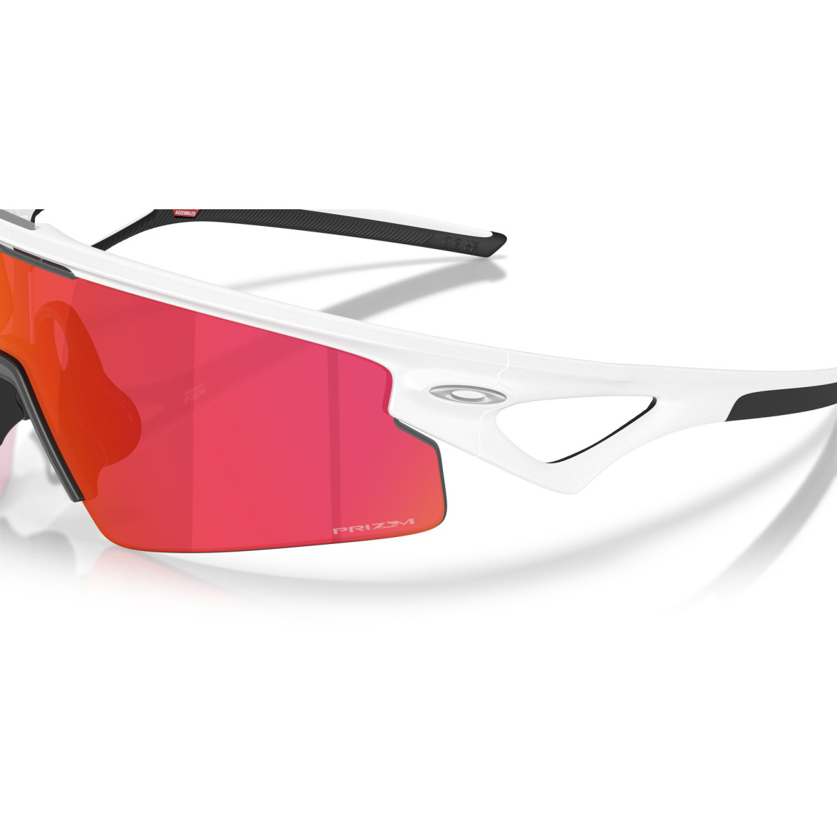 Oakley Sphaera™ Strike Sunglasses | Matte White - Prizm Field