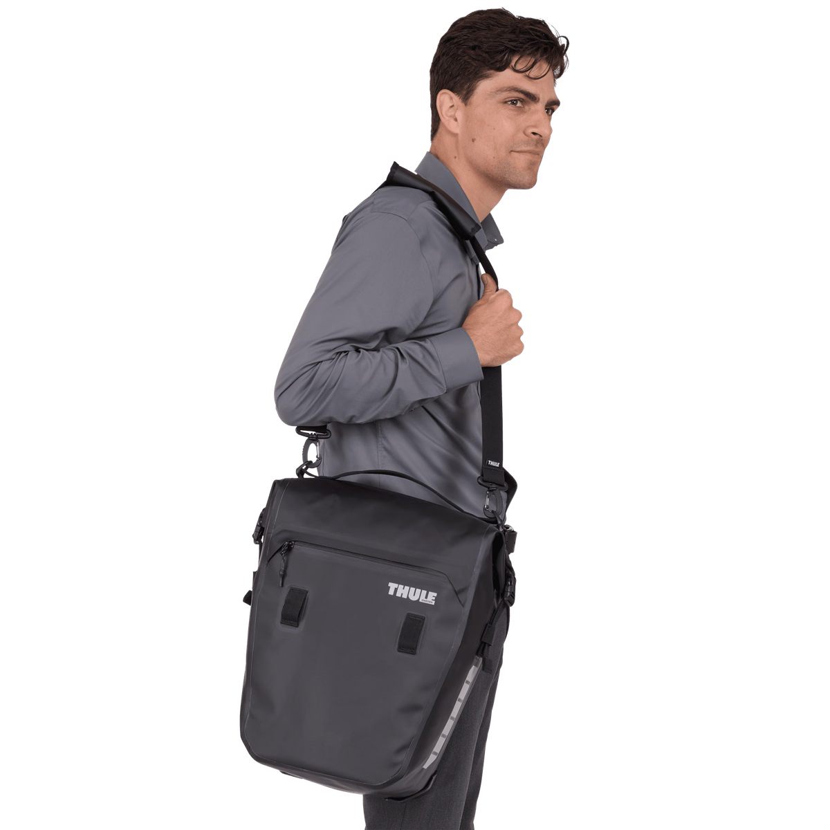 Thule Shield Commuter krepšys ant bagažinės | 22 L | Black