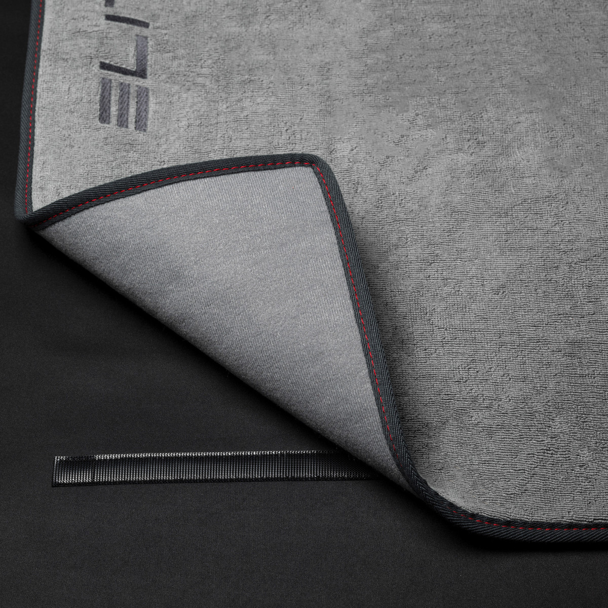 Elite Dry treniruoklio kilimėlis | Black