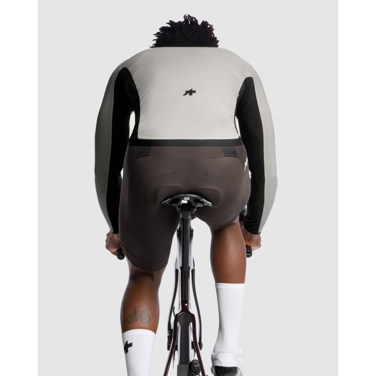 Assos Mille GT S11 vyriška striukė nuo vėjo | Almond Milk