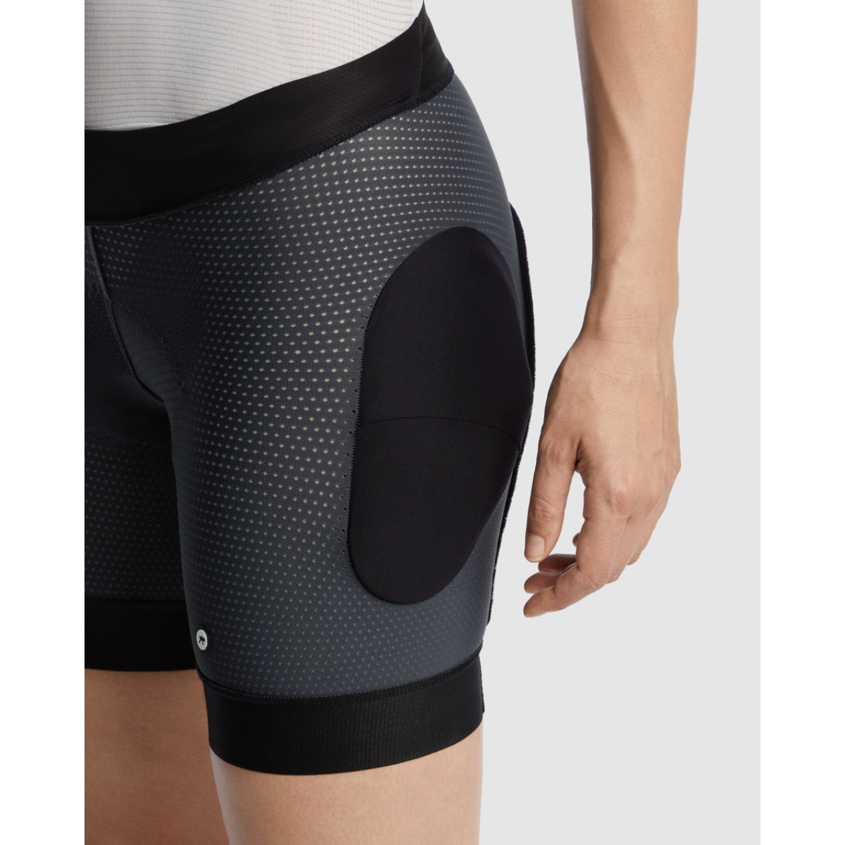 Assos TRAIL TACTICA Liner T3 moteriški apatiniai šortai | Torpedo Grey
