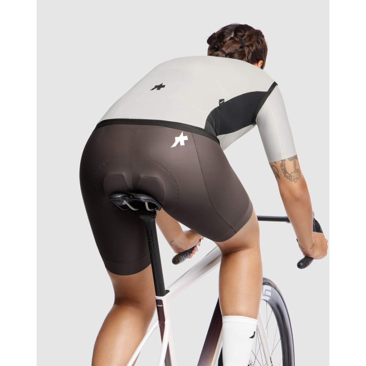 Assos Uma GT S11 Wind moteriška liemenė | Almond Milk