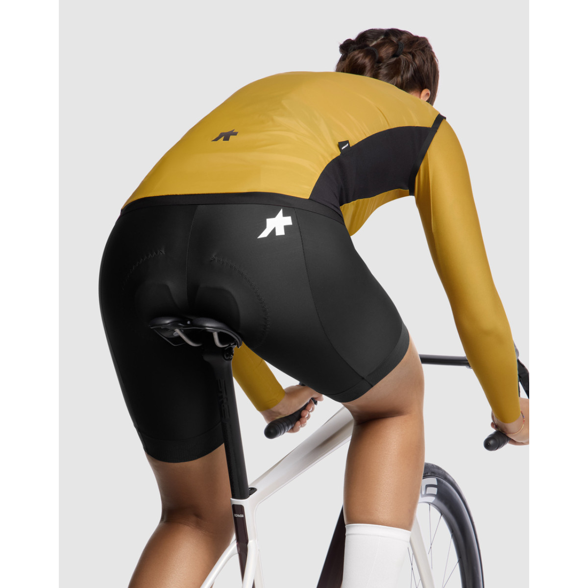 Assos Uma GT S11 Wind moteriška liemenė | Golden Yellow