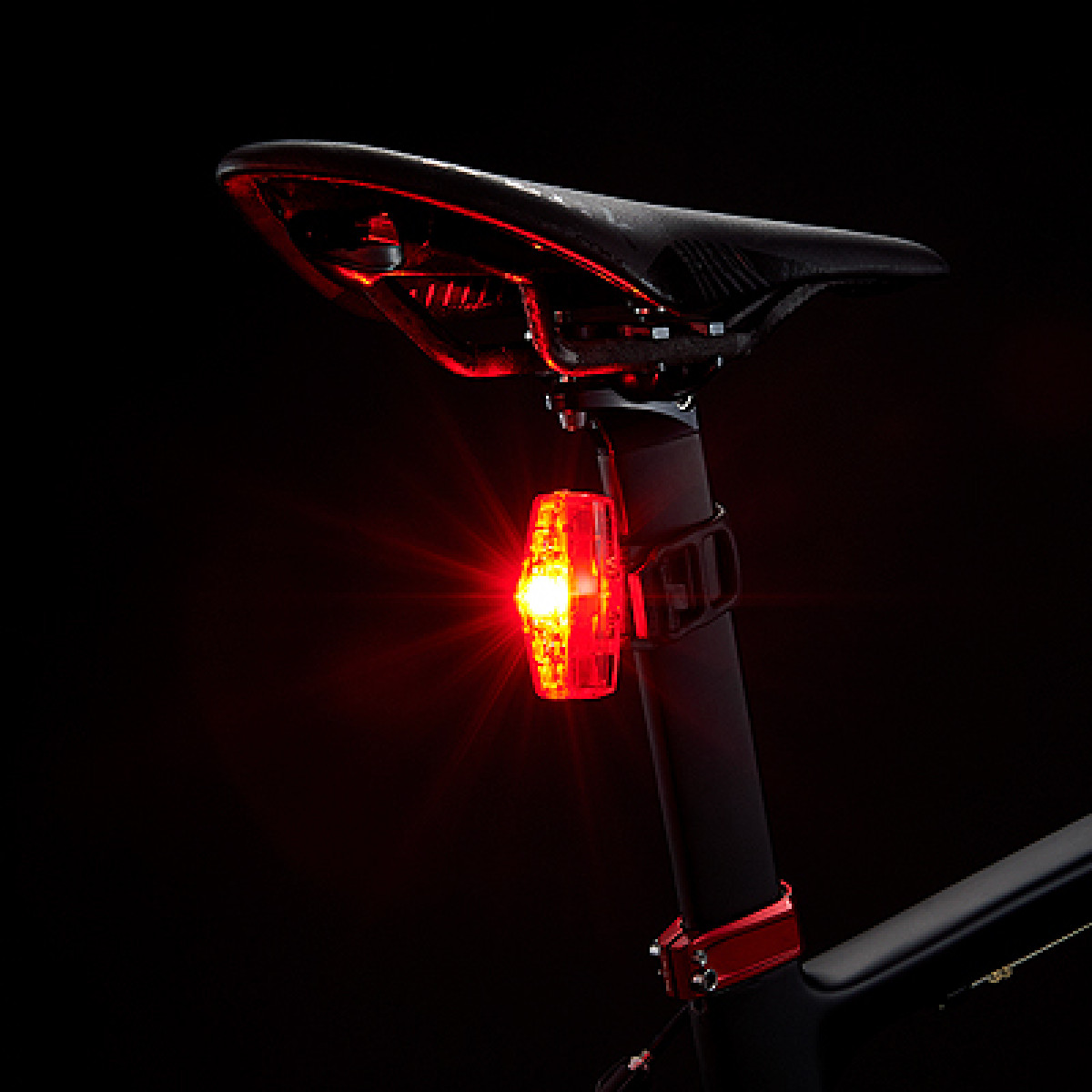 Cat Eye ViZ150 Rear Light | USB-C Cat Eye ViZ150 Rear Light | USB-C