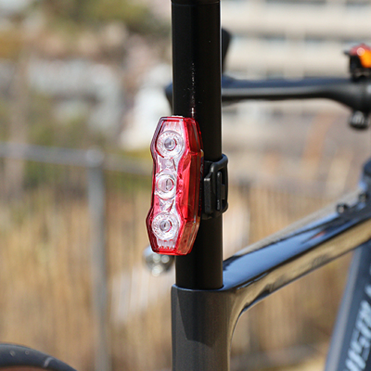 Cat Eye ViZ450 Rear Light | USB-C Cat Eye ViZ450 Rear Light | USB-C