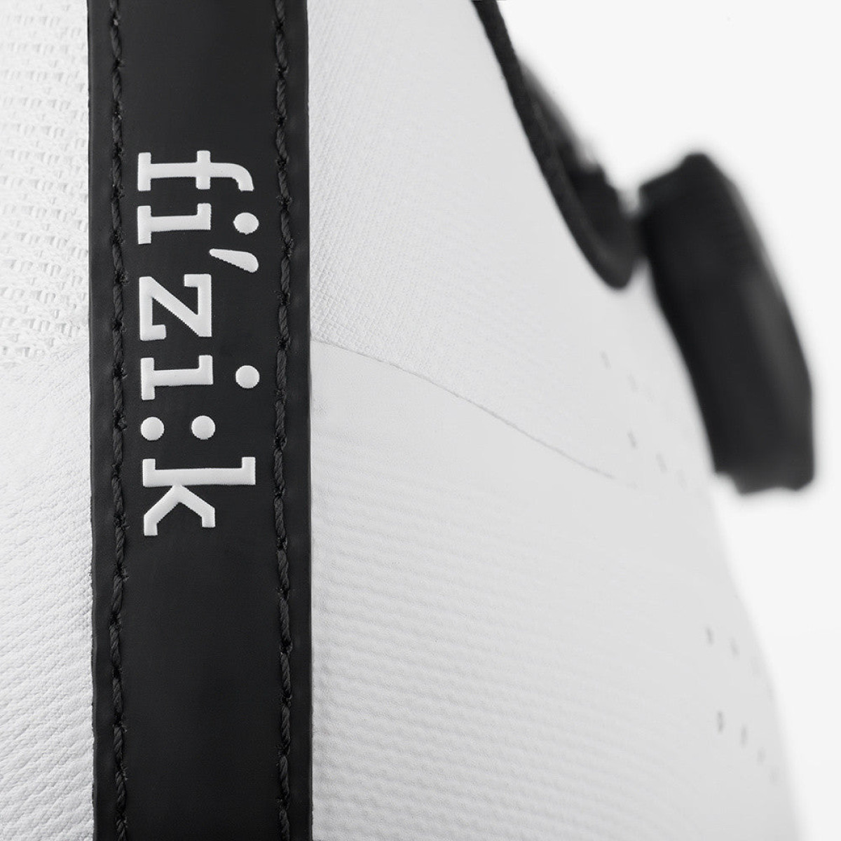 Fizik Tempo Overcurve R4 Wide plentiniai batai | White - Black