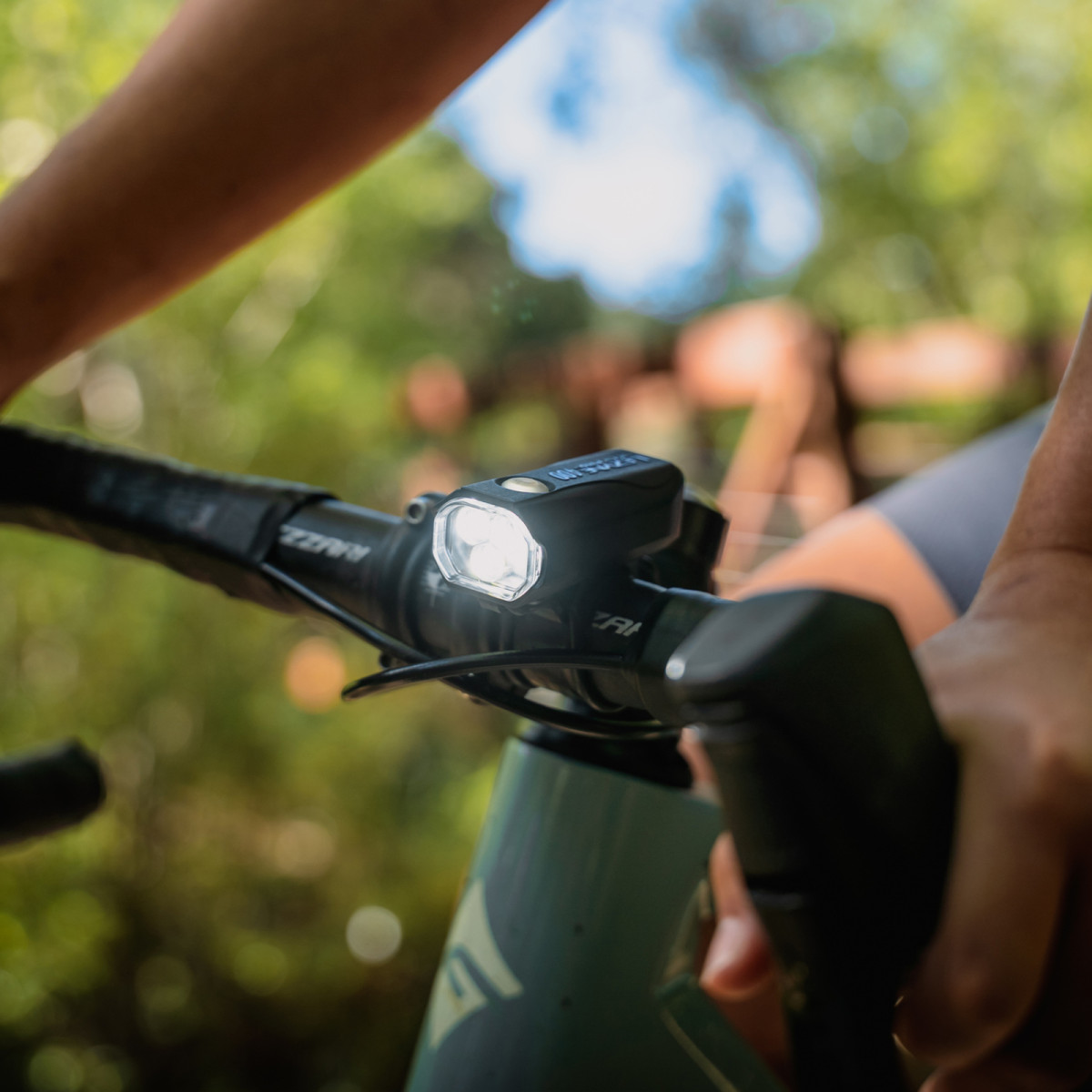 Lezyne KTV Drive Pro 400+ priekinis žibintas