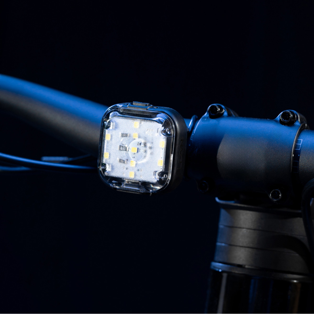 Lezyne Zecto² Drive 350 priekinis žibintas
