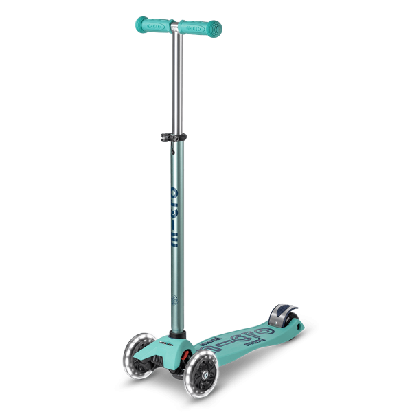 Maxi Micro Deluxe ECO LED Scooter | Mint