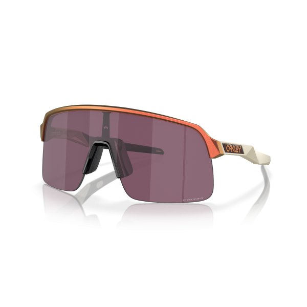 Oakley Sutro Lite Sunglasses | Matte Red Gold Colorshift - Prizm Road Black