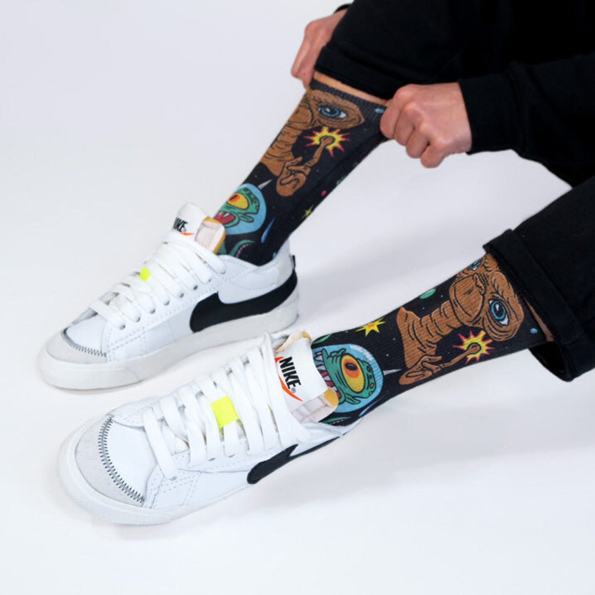 Pacific LOVELY MARTIANS Socks | Multicolor
