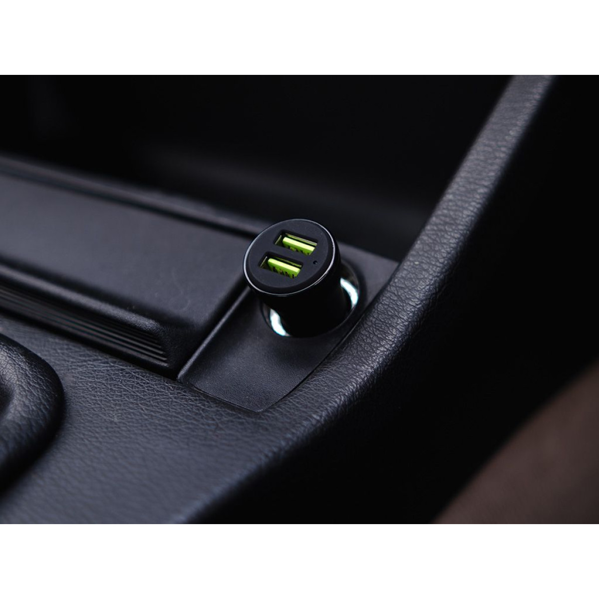 Quad Lock® Dual USB 12V Car Charger