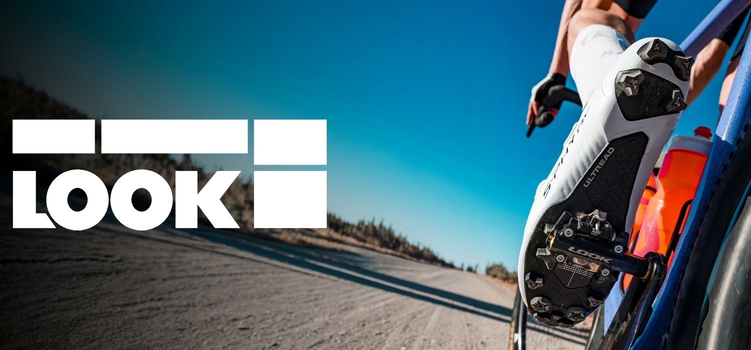 Dviratininko koja įsegtuose pedaluose