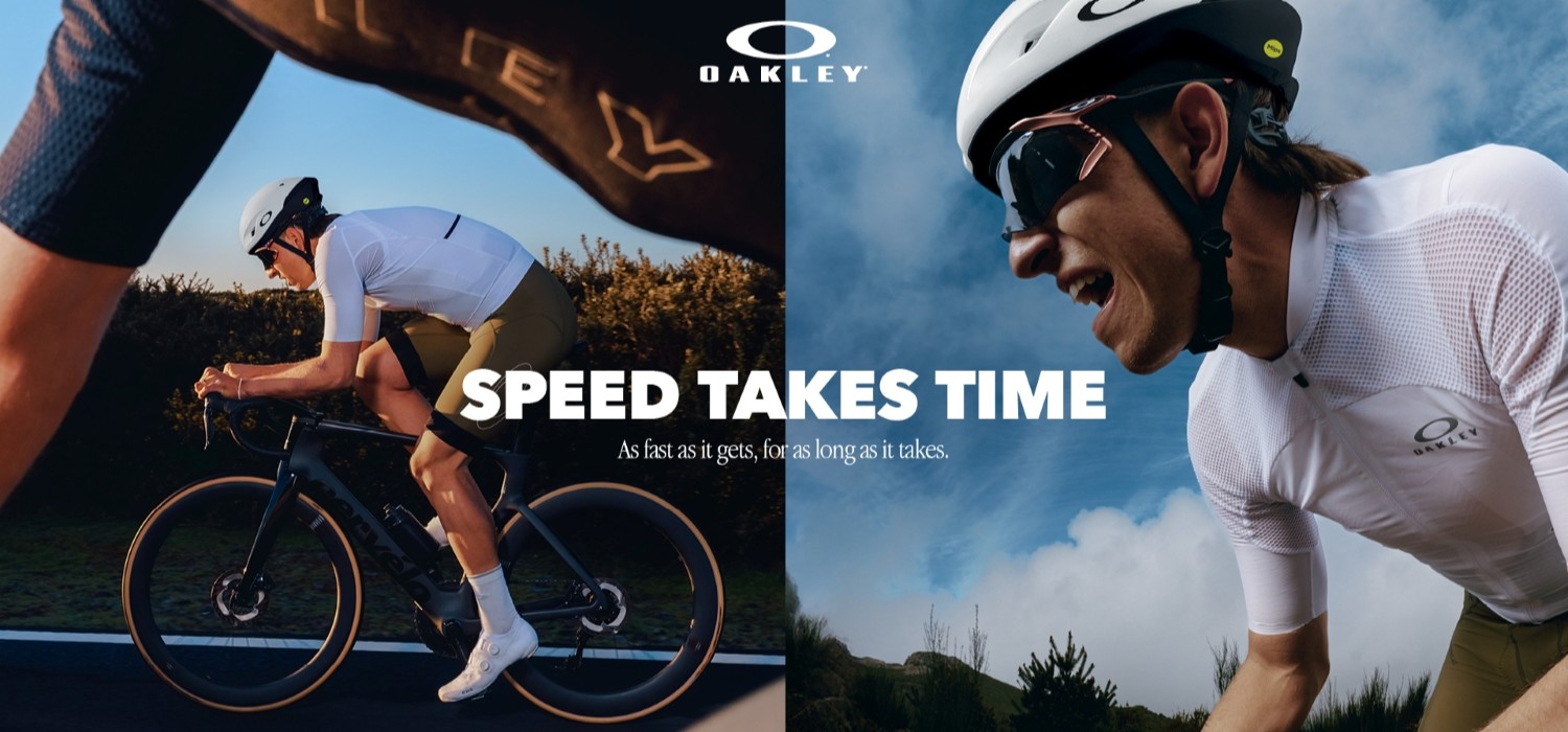 Dviratininkas su akiniais