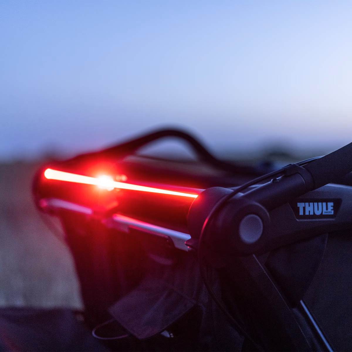 Thule Power Bank 10k išorinė baterija Thule Power Bank 10k išorinė baterija